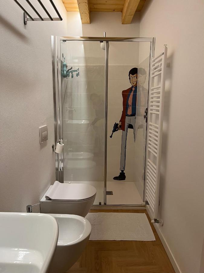 La Piccola Casa Al Lago - Intera Casa Con 3 Camere E 2 Box Salò Exteriör bild
