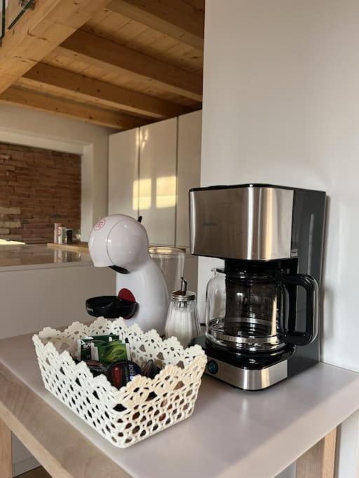 La Piccola Casa Al Lago - Intera Casa Con 3 Camere E 2 Box Salò Exteriör bild